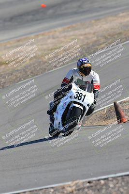 media/Feb-05-2023-Classic Track Day (Sun) [[c35aca4a42]]/Group 2/session 4 turn 4/